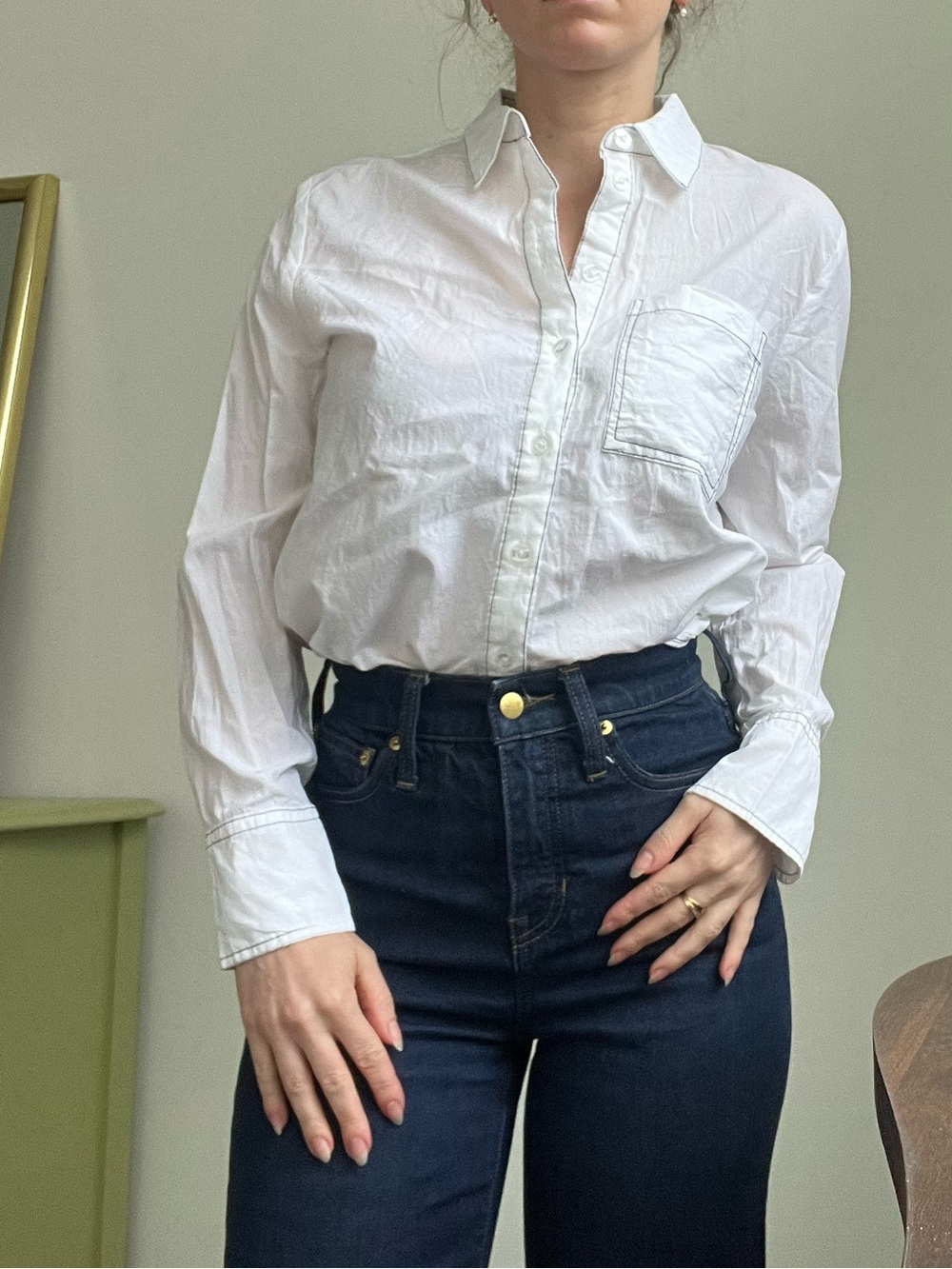 Ellen Tracy White Button-Down Shirt with Contrast Topstitching